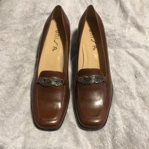 Unisa brown block heels